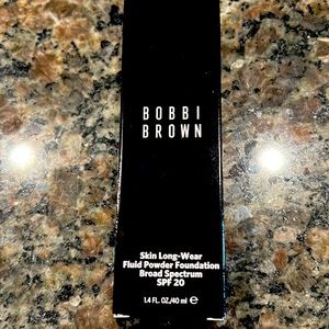 Bobbi Brown Foundation